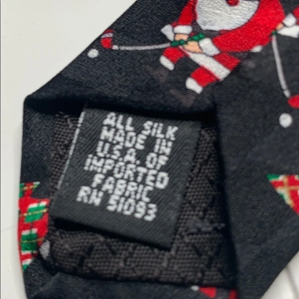 Santa playing Golf Christmas Holiday Tie